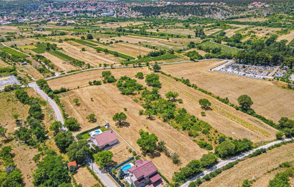 Holiday Home Niko Drnis Exterior photo